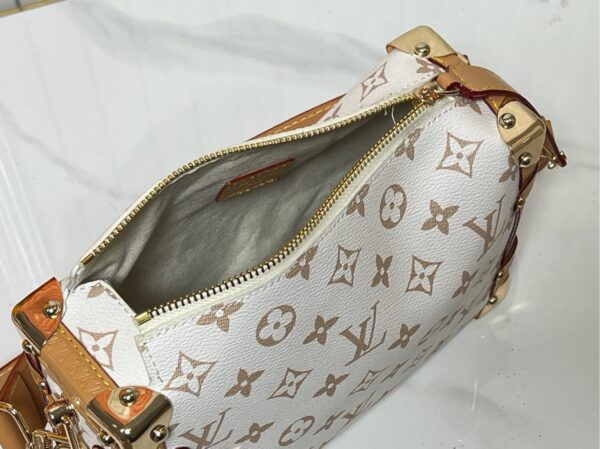 Trunk_Bag_Monogram