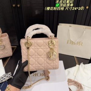 Dior Princess Diana bag