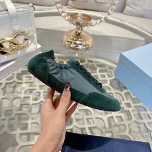 Prada_slippers