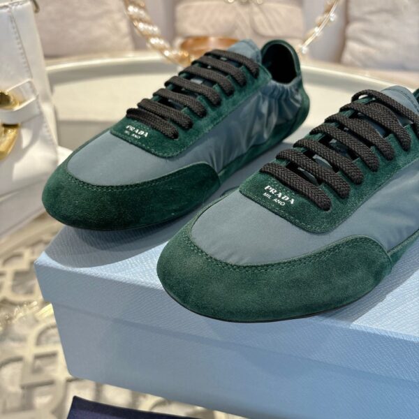 Prada_slippers